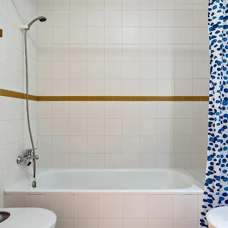 Casa Senores Cura 1 - Solo Familias *