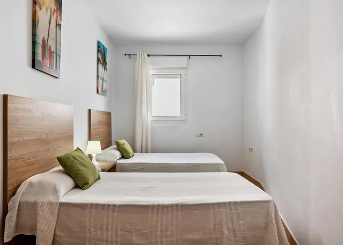 Casa Senores Cura 1 - Solo Familias Апартаменти Коніль-де-ла-Фронтера